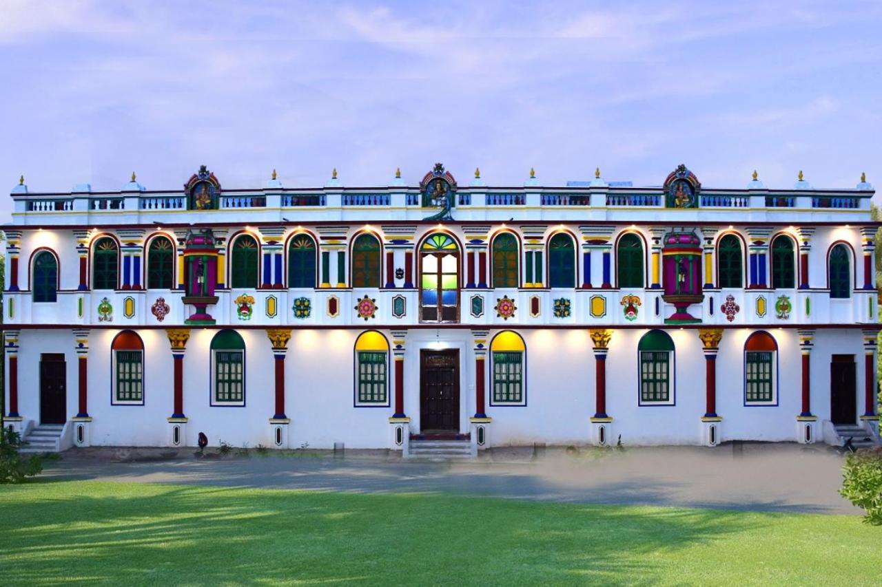 Chettinad Manor Hotel Kanadukattan Exterior photo